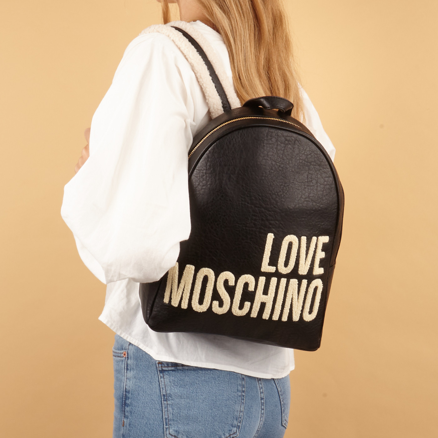 Moschino 