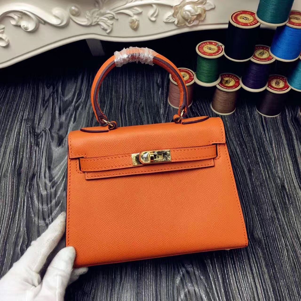 Hermes Kelly Çantalarını Amerika'dan Satın Alın