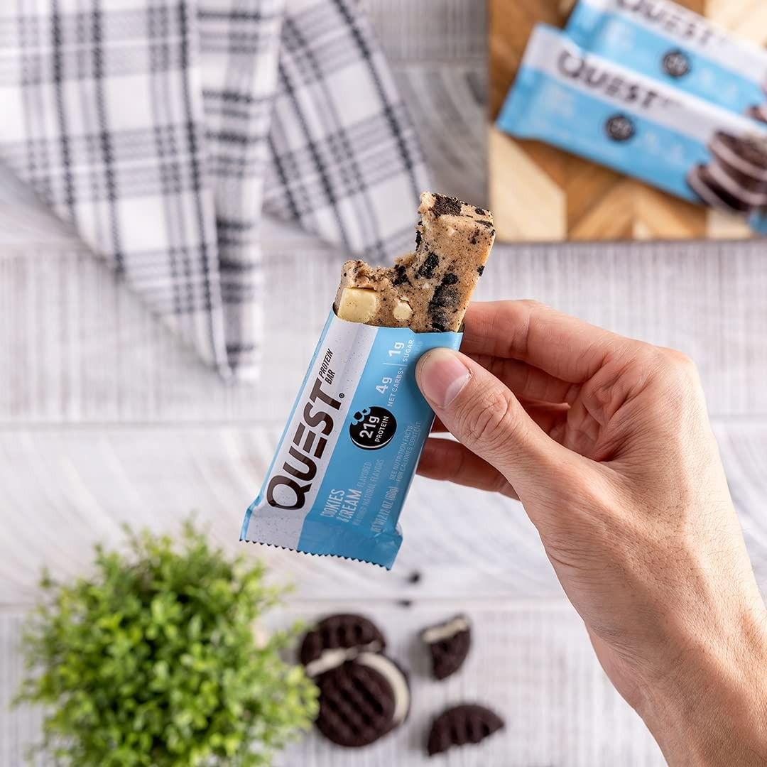 Quest Nutrition Cookies & Cream Protein Bars - 12 Adet