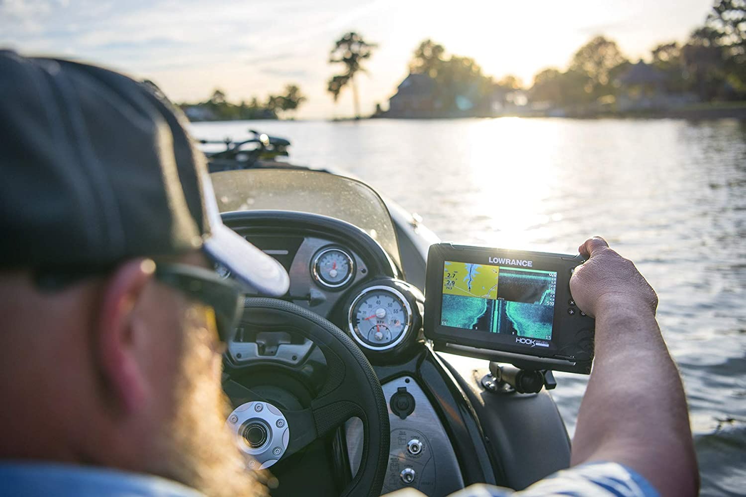 Lowrance Hook Reveal Fish Finders - 13 cm