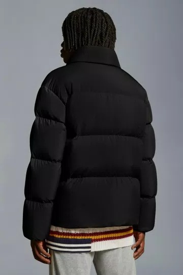 Moncler Rodmar Short Down Jacket - Black