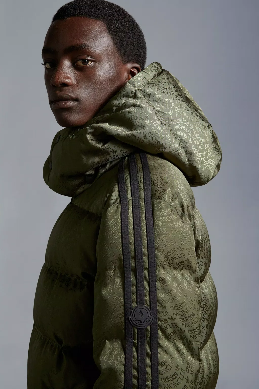 Moncler  X Adidas Originals Alpbach Short Down Jacket - Dark Green