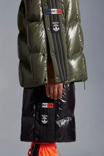 Moncler X Adidas Originals Baiser Short Down Jacket - Dark Green