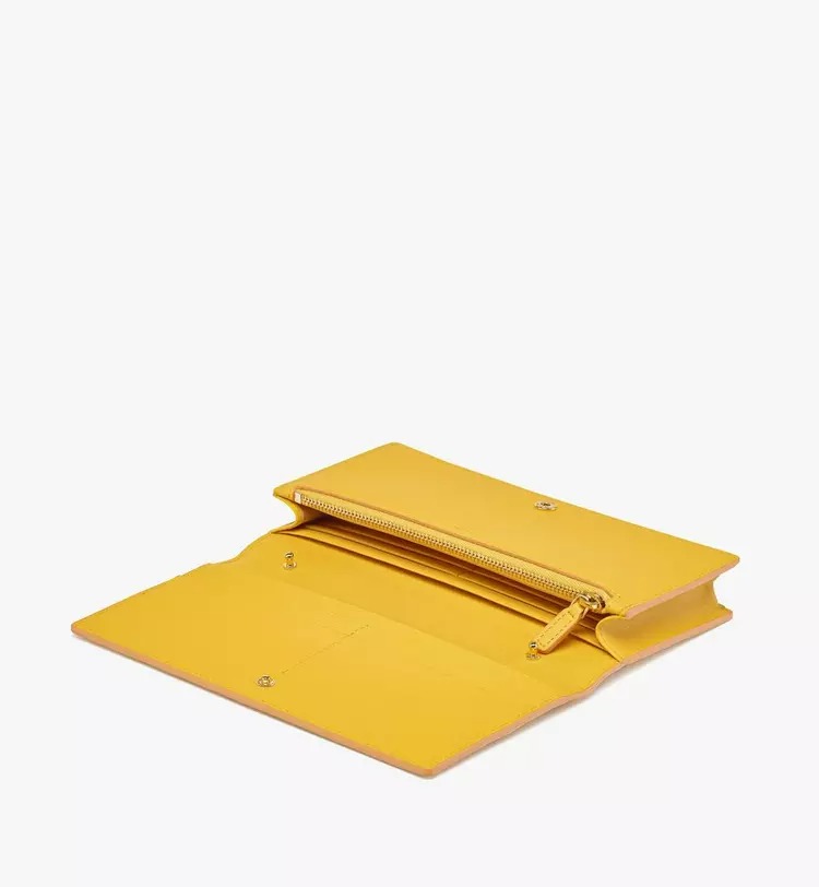 MCM Diamond Chain Wallet in Spanish Calf Leather - Yellow