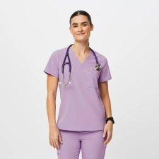 Figs Catarina One-Pocket Scrub Top - Lavender Dew