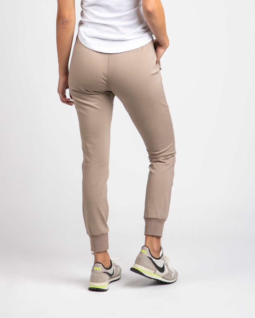 Bylt Women's Elite+ Joggers - Sand