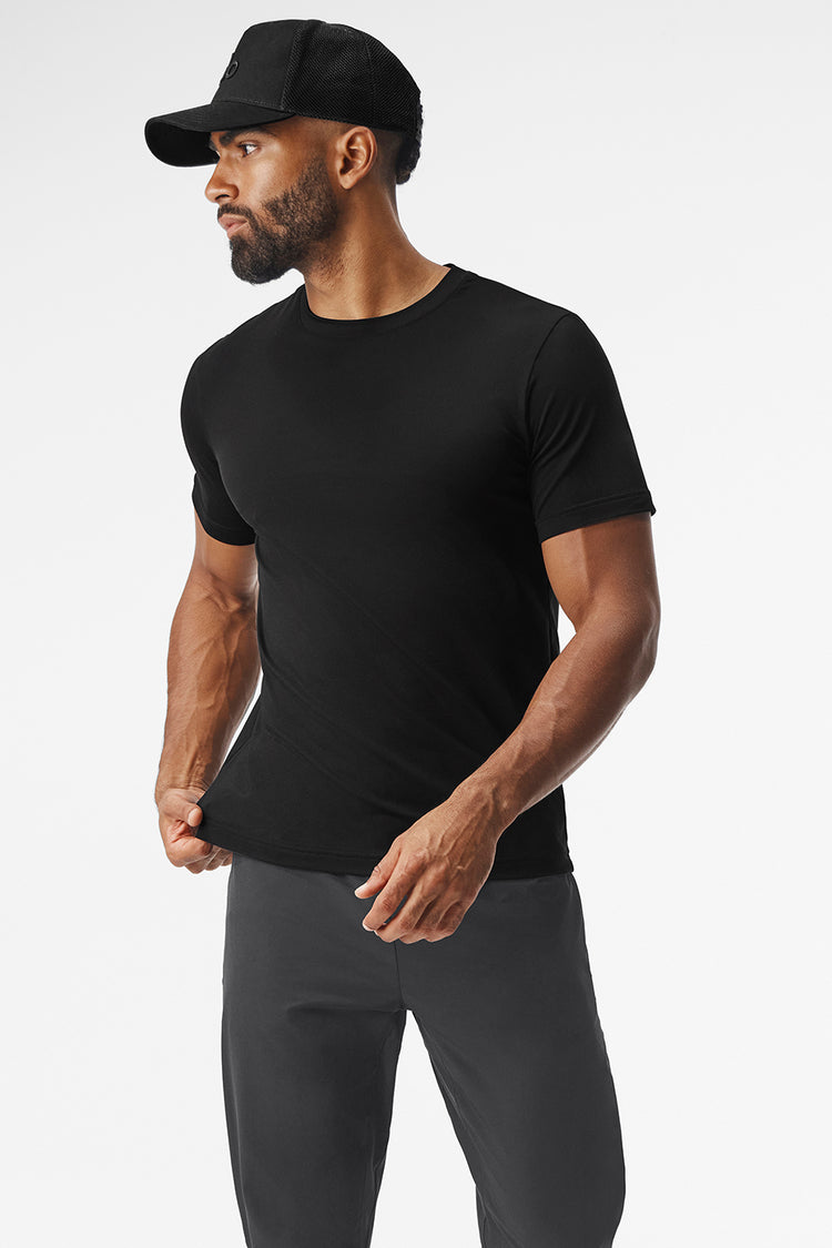 Alo Yoga Conquer Reform Crewneck Short Sleeve - Black