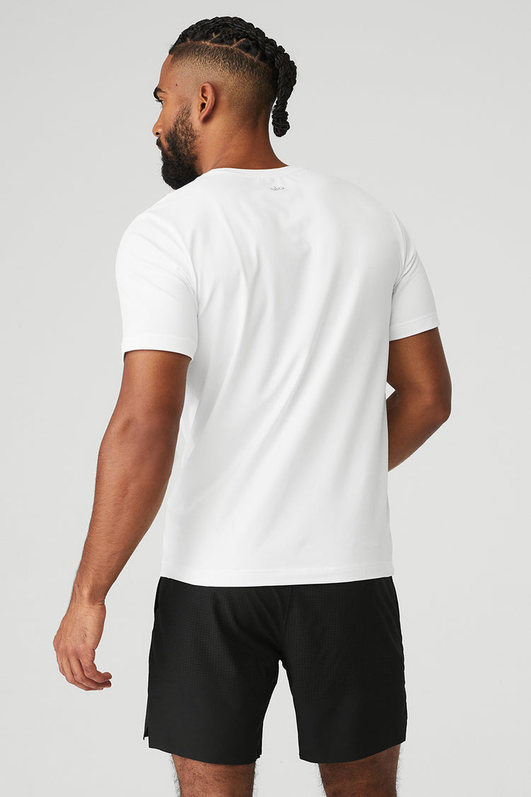 Alo Yoga Conquer Reform Crewneck Short Sleeve - White