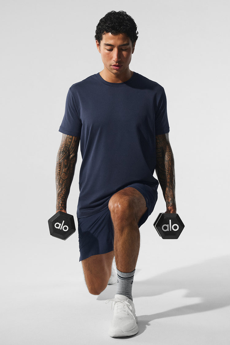 Alo Yoga Conquer Reform Crewneck Short Sleeve - Navy