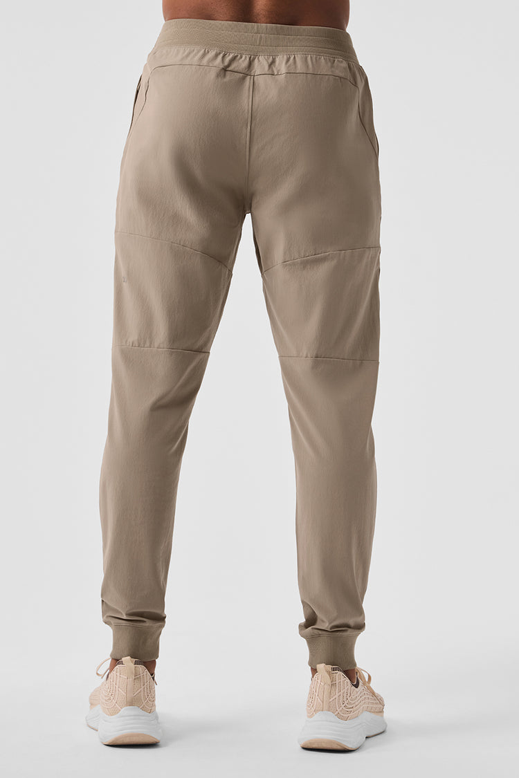 Alo Yoga Co-Op Pant - Gravel