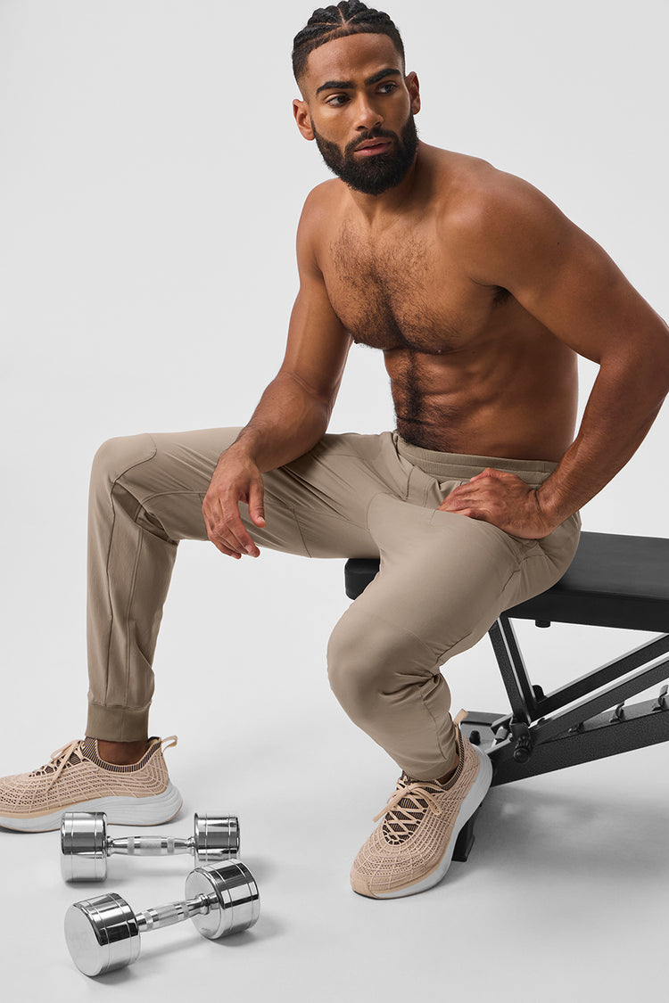 Alo Yoga Co-Op Pant - Gravel