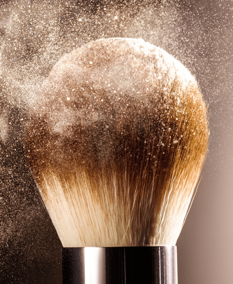 La Mer The Powder Brush