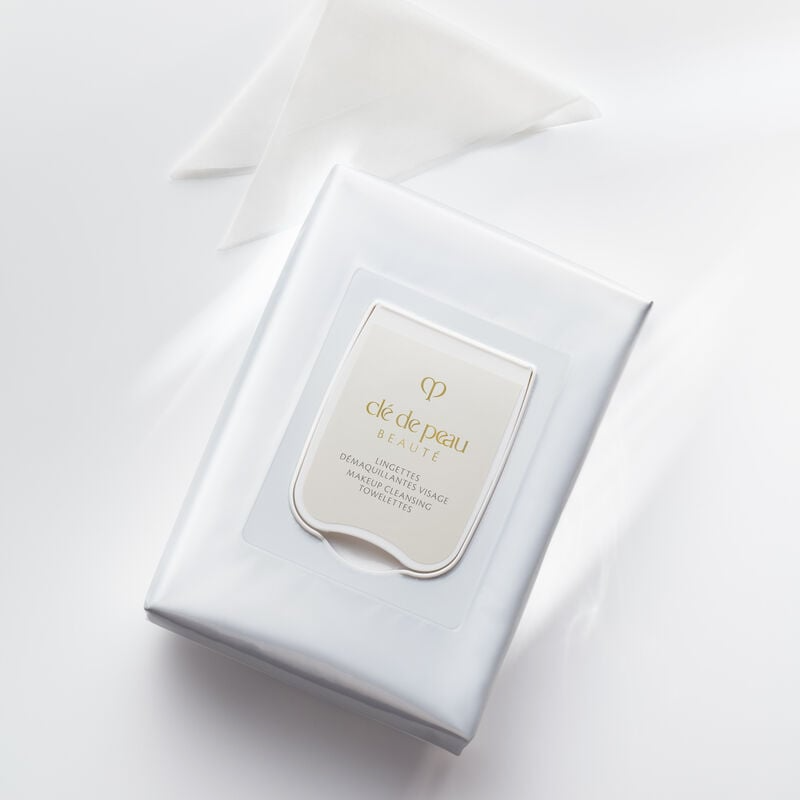 Cle de Peau Beaute Makeup Cleansing Towelettes