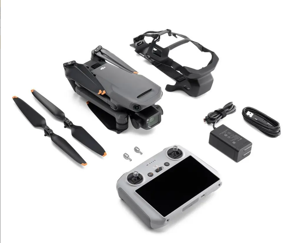 DJI Mavic 3 Classic w/ DJI RC Remote Controller