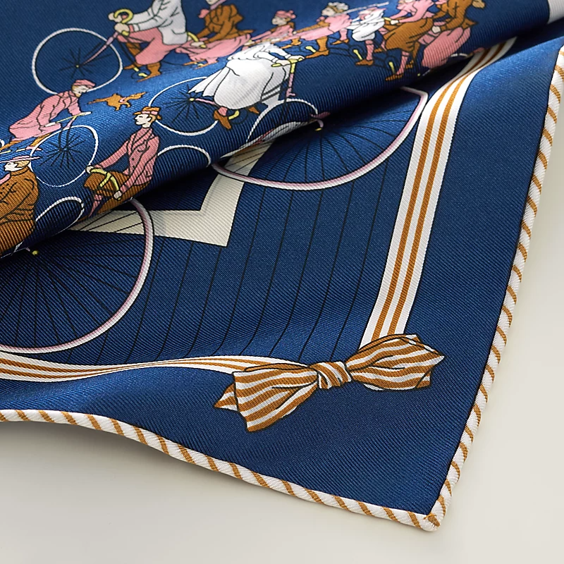 Hermes Les Becanes scarf 45