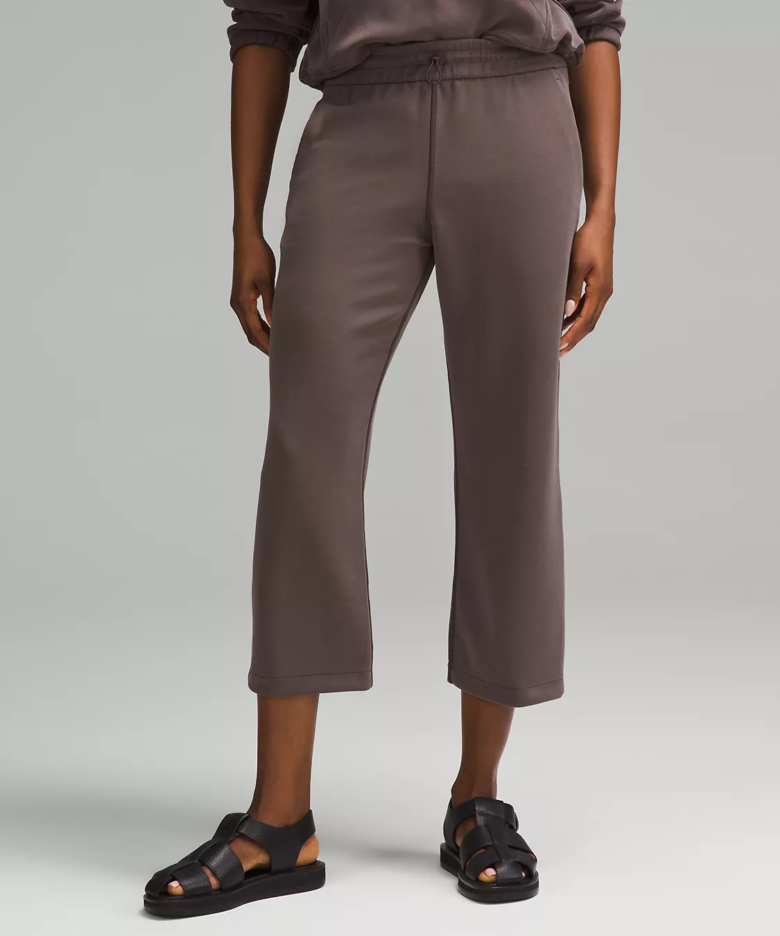 Lululemon Softstreme High-Rise Straight-Leg Cropped Pant