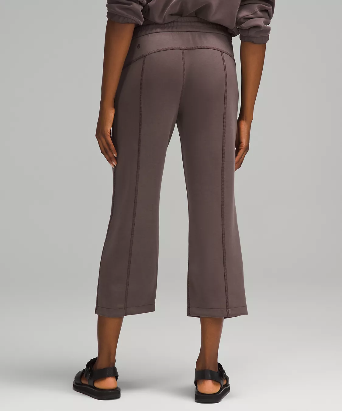 Lululemon Softstreme High-Rise Straight-Leg Cropped Pant