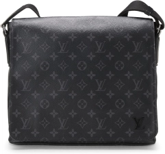 Louis Vuitton Pre-Loved Monogram Eclipse District MM, Black