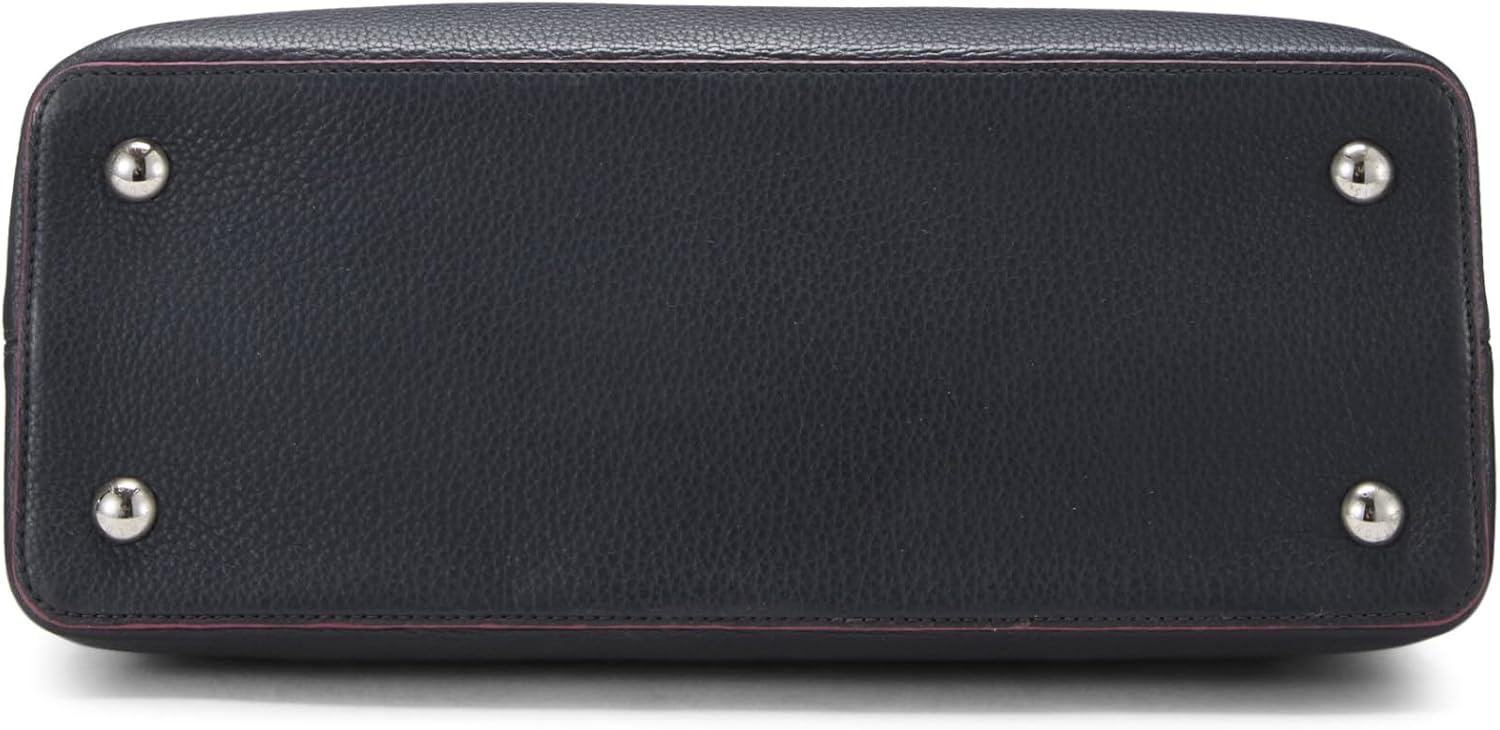 Louis Vuitton Pre-Loved Navy Taurillon Capucines MM, Navy