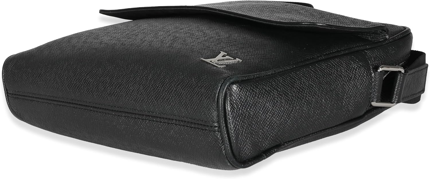 Louis Vuitton Pre-Loved Black Taiga Alex Messenger PM