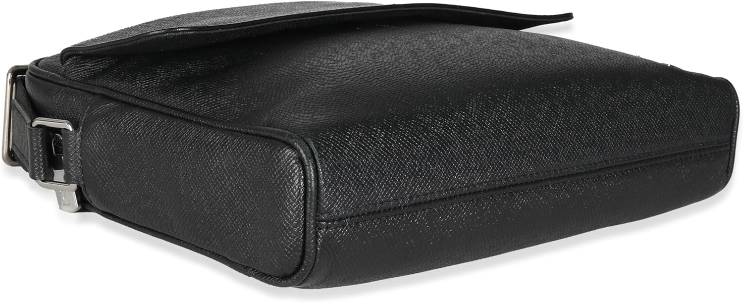 Louis Vuitton Pre-Loved Black Taiga Alex Messenger PM