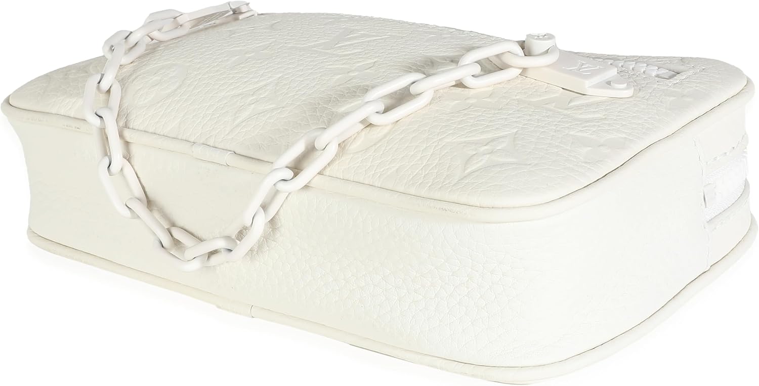 Louis Vuitton Pre-Loved White Monogram Taurillon Pochette Volga