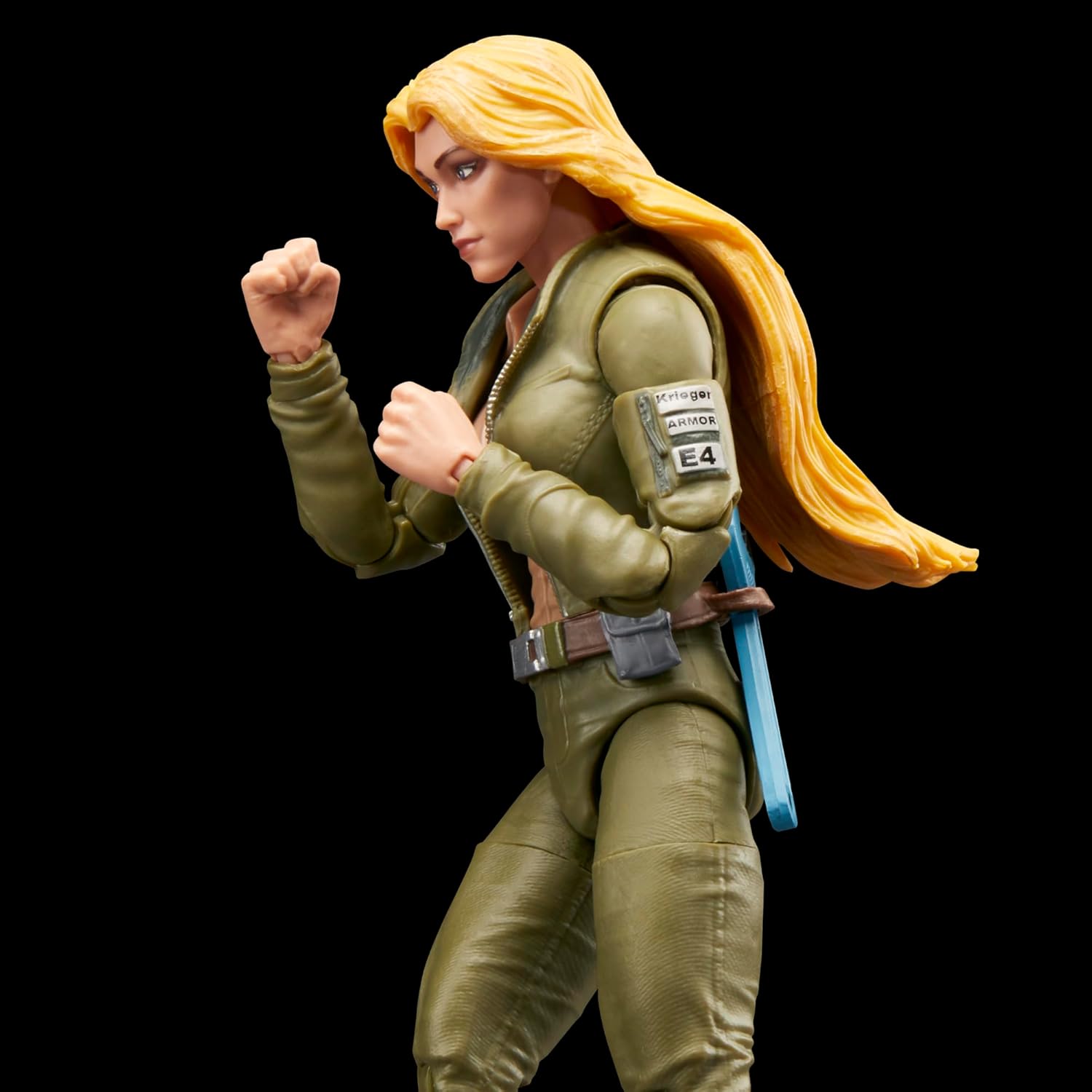 G.I. Joe Classified Series Retro Cardback Courtney Cover Girl Krieger Collectible 6 Inch Action Figure 9 Accessories