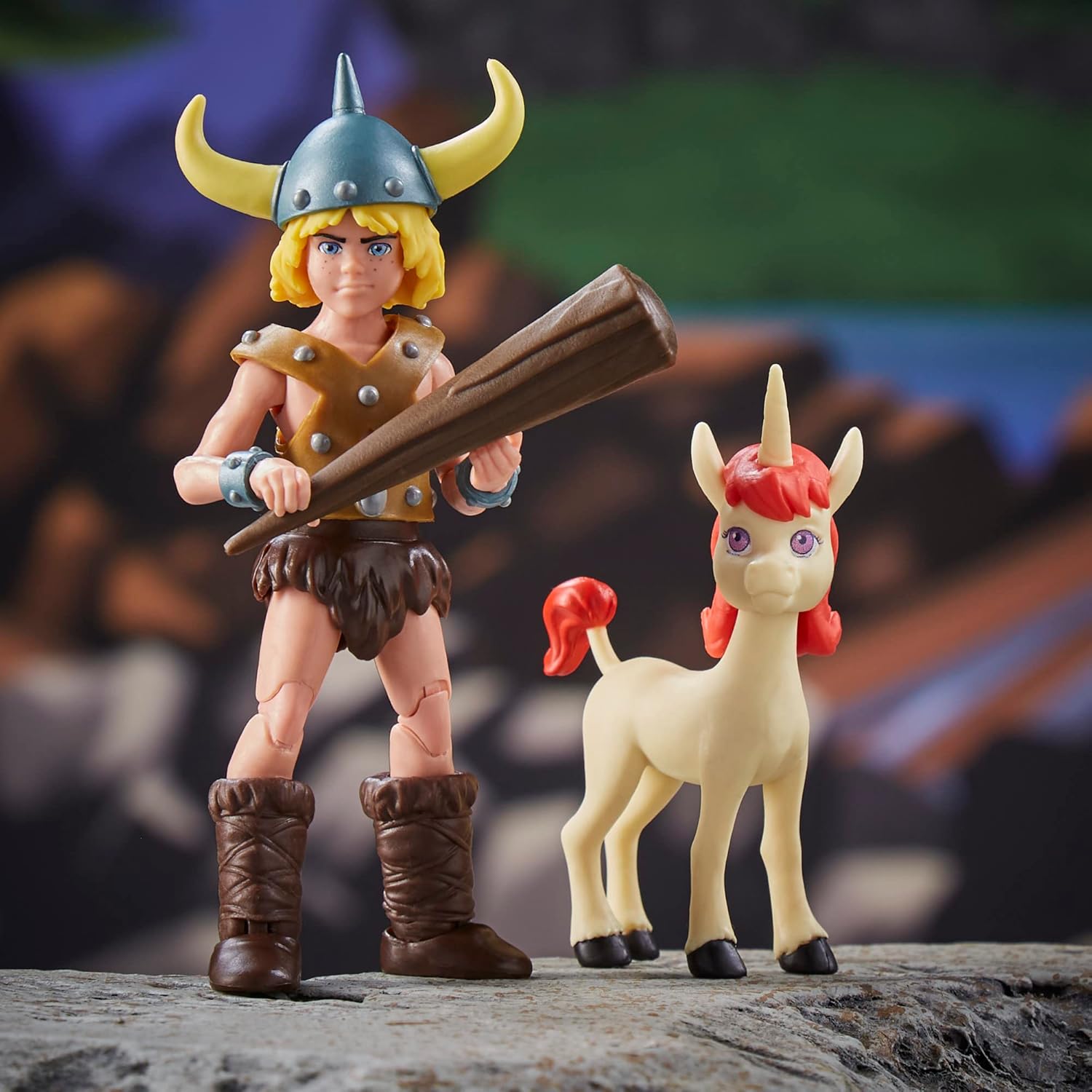DUNGEONS AND DRAGONS CARTOON CLASSICS BOBBY AND UNI 2-PACK ACTION FIGURES D AND D 80S CARTOON WITH EXCLUSIVE D AND D DICE SET