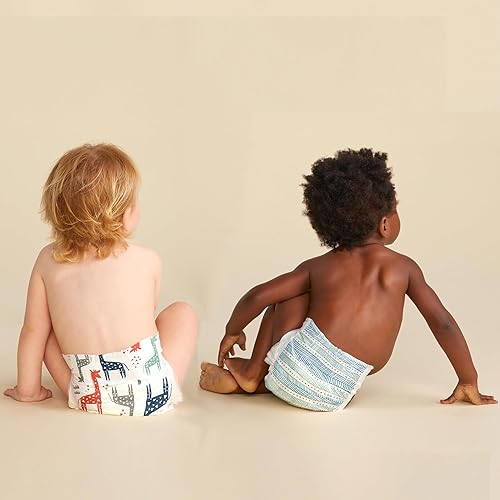 The Honest Company Sensitive Skin Diapers | Hypoallergenic & Fragrance-Free | Gender-Neutral Prints | Size 1 (8-14 lbs), 136 Count