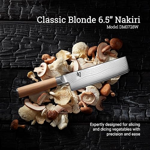 Shun Classic Blonde 6.5" Nakiri Knife - VG-MAX Core Damascus Steel - Ideal for Chefs
