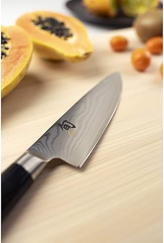 Shun Classic 6" Chef's Knife: Japanese VG-MAX Core, Damascus Steel, Pakkawood Handle