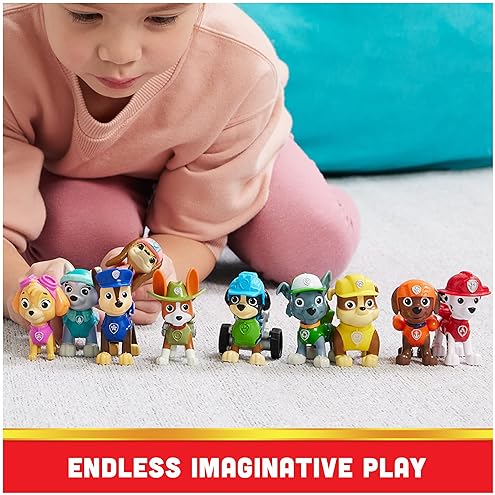 Spin Master Paw Patrol 10th Anniversary Toy Figures Gift Pack - 10 Collectible Action Figures for Kids 3+