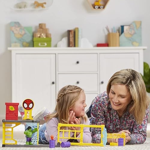 Hasbro Hulk's Smash Yard Playset - Spidey and Friends Preschool Toy (Amazon Exclusive)
