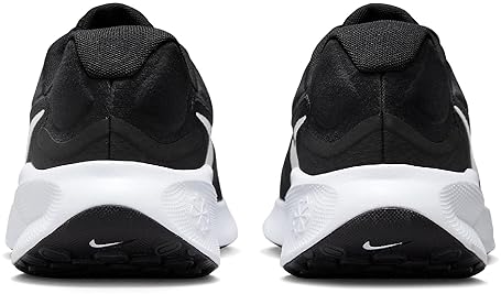 Nike Men's Sneaker: Classic Style for Everyday Wear