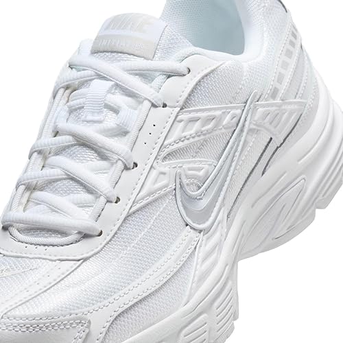 Nike Women's Trail Running Sneakers - Stylish and Durable