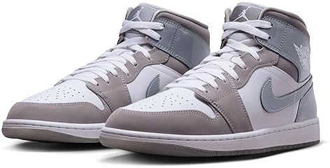 Nike Men's Athletic Shoe - Top Quality Sneaker