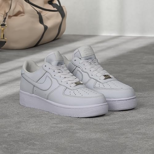 NIKE MEN'S AIR FORCE 1 '07 BASKETBALL SHOES