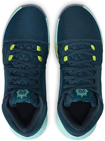 Nike Men's Basketball Sneaker