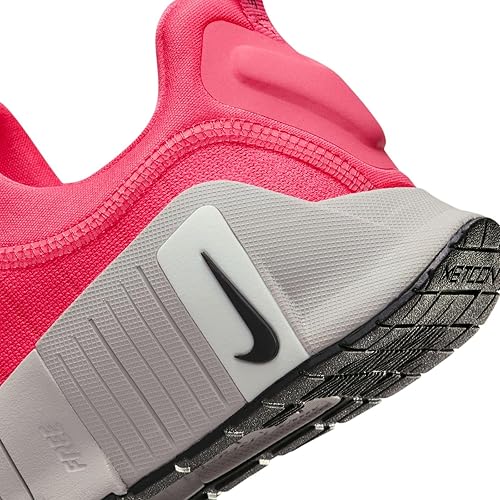 Nike Free Metcon 6 Women's Workout Shoes (Aster Pink) Size 8