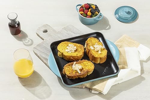 Le Creuset 9.5" Caribbean Enameled Cast Iron Square Grill