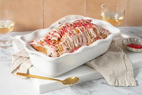 Le Creuset 9" White Stoneware Heritage Fluted Loaf Pan