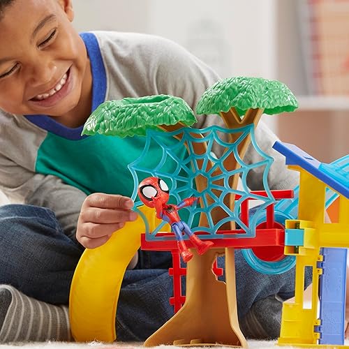 Marvel Spidey Playground Playset with 4-Inch Action Figure for Kids 3+