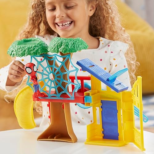 Marvel Spidey Playground Playset with 4-Inch Action Figure for Kids 3+
