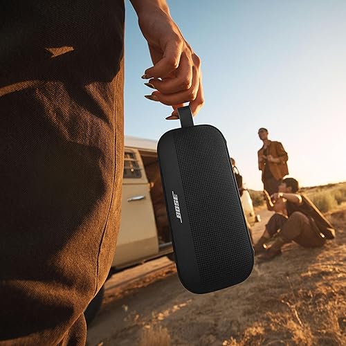 Bose SoundLink Flex Portable Bluetooth Speaker (2nd Gen) - Hi-Fi Audio, 12-Hour Battery, Waterproof - Black
