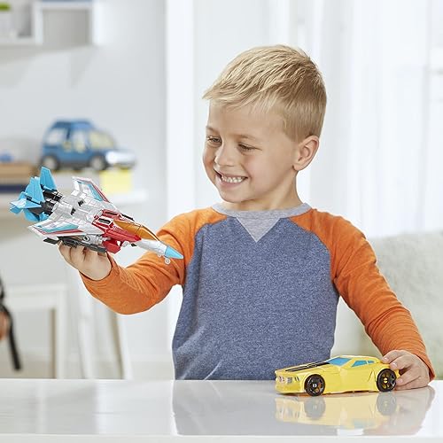 Hasbro Transformers Bumblebee and Starscream Action Figures 2-Pack - Kids 6+ - 7-inch - Amazon Exclusive