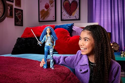 Disney Descendants Princess Chloe Charming Fashion Doll with Sword & Accessories - Daughter of Cinderella