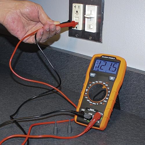 Klein Tools MM325 Digital Multimeter 600V AC/DC Voltage