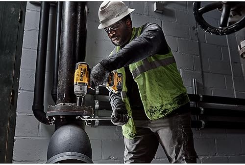 DEWALT 20V MAX CORDLESS IMPACT WRENCH KIT WITH 4 SPEED MODES (DCF900P1)