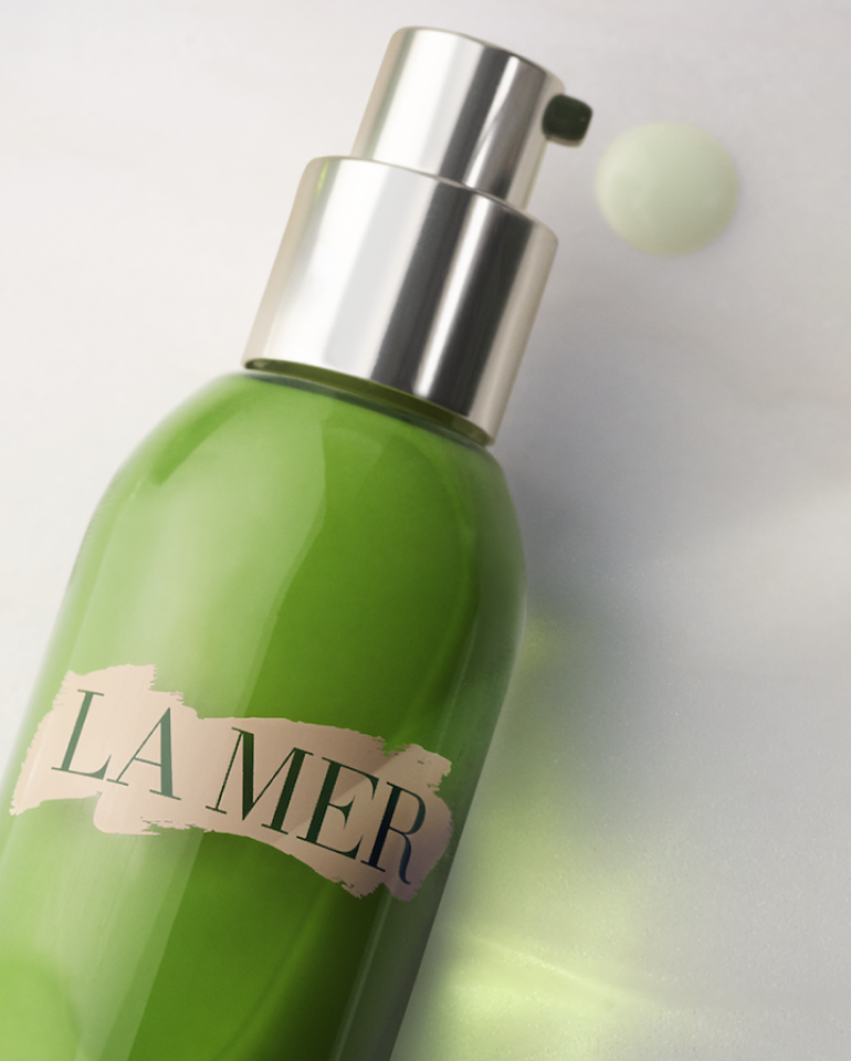 LA MER THE REVITALIZING HYDRATING SERUM