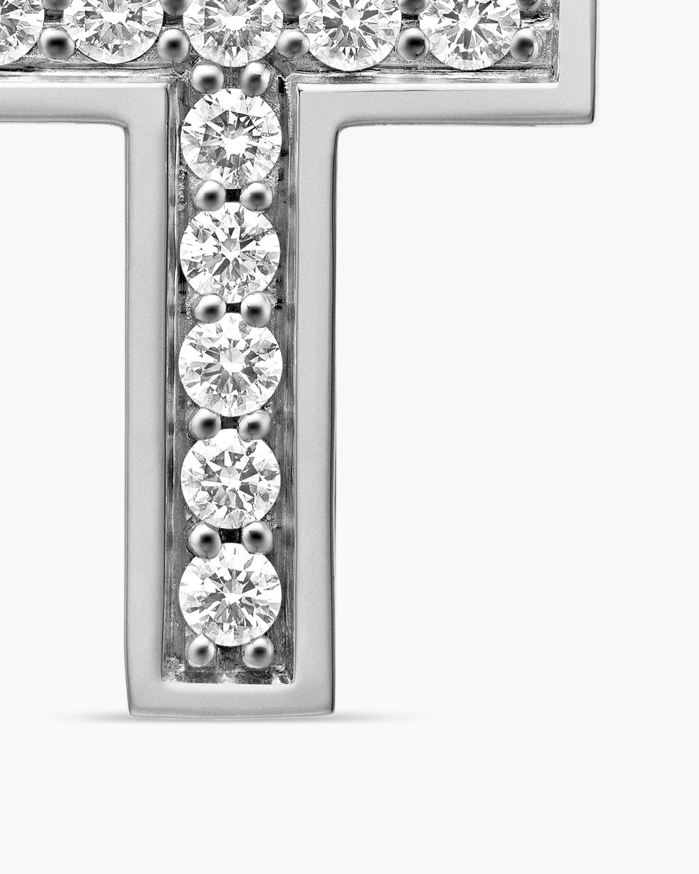 DAVID YURMAN PAVé CROSS PENDANT STERLING SILVER WITH DIAMONDS, 23MM